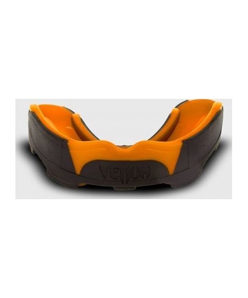 Mouthguards Venum: Apsauga dantims Venum Predator - Black/Orange